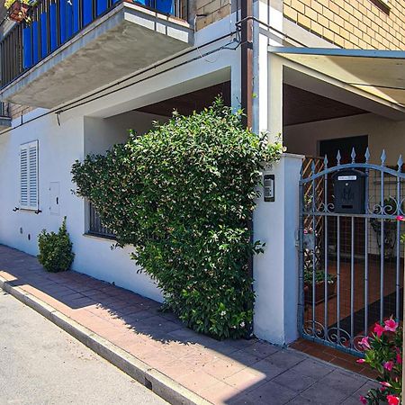 Vacanze A Colori Porto Recanati Exterior foto